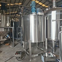 Cuve de mélange industrielle avec agitateur pour jus, boissons gazeuses et mélange de saveurs