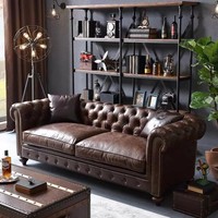 Canapé vintage minimaliste en cuir véritable, capitonné, avec accoudoirs roulés, garniture à clous, pieds en bois massif, pour usage domestique et commercial