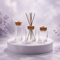 Bouteille diffuseur de parfum en verre carrée OEM ODM de qualité supérieure, 250 ml, 350 ml, vide, décorative, transparente, pour aromathérapie