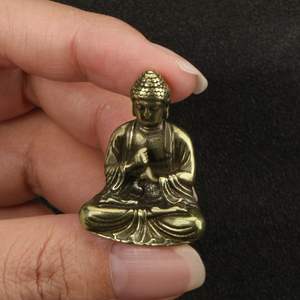 Exquisite Kupfer-Buddha-Statue Ornamente Kleine Heimdekoration Sakyamuni Auto China Abschlussfeier Einweihungsparty Versammlung Großhandel - Product Image 3