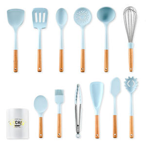 Ensemble d'ustensiles de cuisine en silicone bleu 12 pièces avec manches en bois, résistant à la chaleur, anti-rayures, style nordique - Product Image 3