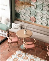 Service de conception de café modernes et tendance, mobilier personnalisé pour magasin de bubble tea, présentoirs et équipements métalliques