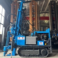 Machine de forage rotative pneumatique sur chenilles portable personnalisée pour puits d'eau profonds de 300 m avec pompe à boue, moteur diesel et engrenages