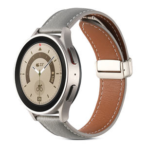 Nouveau bracelet à boucle magnétique pliable à dégagement rapide, bracelet en cuir véritable pour Samsung Galaxy Watch <span class=keywords><strong>6</strong></span> 4 5 Pro - Product Image 5