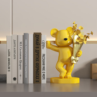 Ours en résine peint à la main - Décoration d'intérieur sur le thème des animaux - Article de décoration pour bureau - Cadeau de haute qualité - Artisanat en résine
