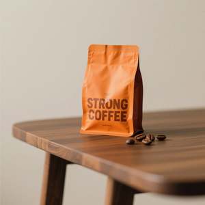 Bolsas de café y té de aluminio portátiles de plástico con impresión UV personalizada, bolsa de pie de 100g con cremallera y válvula para embalaje de café - Product Image 1