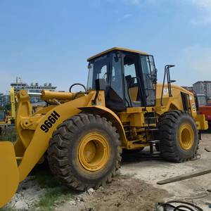 Cargadora Frontal Caterpillar 966 H Casi Nueva, Usada, Reacondicionada, Motor Japonés, Capacidad de Carga Nominal de 24 Toneladas, en Venta - Product Image 4