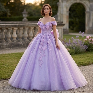 Abito da ballo romantico viola per Quinceañera con applicazioni floreali 3D, perle e gonna impreziosita, vestidos de 15 anos - Product Image 1