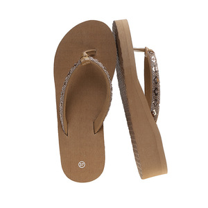 Nouvelles sandales de plage pour femmes européennes et américaines, d'été, pour l'extérieur, à semelle compensée, à bout fermé, décontractées, avec tige en <span class=keywords><strong>tissu</strong></span> jacquard, type <span class=keywords><strong>tongs</strong></span> - Product Image 5