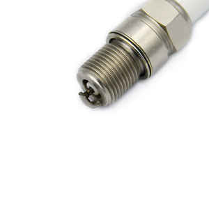 Bougie d'allumage pour moteur à essence 2024 MAN 3268 7308 0242356515 (MR3DII360) 0242356503 R5GL12-77 avec certification approuvée - Product Image 3