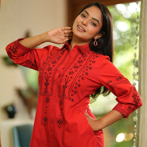 Vestido Corto de Algodón Bordado con Botones, Elegante y de Calidad Premium para Mujer - Product Image 6