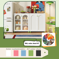 Armoire latérale moderne en métal avec deux portes à persiennes pour la cuisine, la salle à manger, le couloir