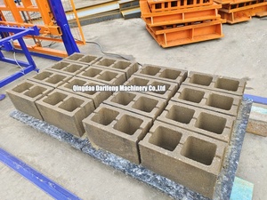 <span class=keywords><strong>QT8</strong></span>-<span class=keywords><strong>15</strong></span> heißer Verkauf Fertiger Form block Maschine Afrikas Hohl zement Beton Ziegel Hochwertige Flugasche Ziegel herstellung Maschine - Product Image 6