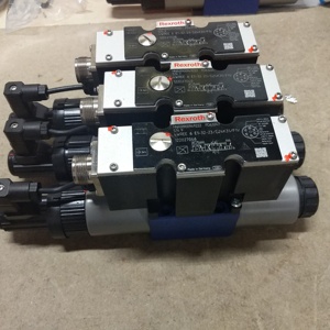 ระบบควบคุมทิศทางแบบสัดส่วน R900949222  4WREE6E1-32-2X/G24K31/F1V - Product Image 4