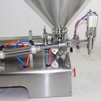 Machine de remplissage horizontale pneumatique pour pâtes avec trémie en acier inoxydable pour ketchup, sauces salades, sauces chili, crèmes et liquides