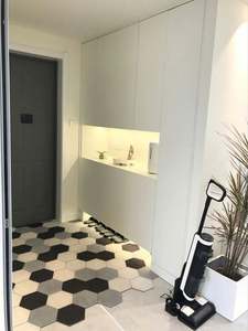 Meuble de salon sur mesure, armoire à chaussures moderne avec miroir, en bois massif, protection de l'environnement pour un usage domestique - Product Image 6