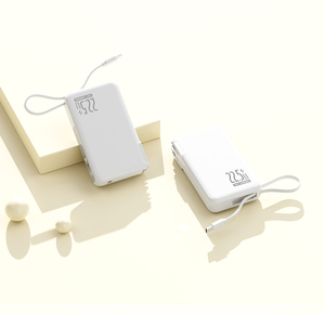 Batería Externa Besiter de Alta Capacidad, Ultra Delgada, de Polímero de Litio, 10000mAh, 22.5W, Carga Rápida Tipo-C, con Adaptador de CA y Cable de Datos - Product Image 1