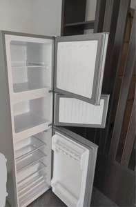 Réfrigérateur vertical à trois portes pour la maison, 78L, pour le stockage d'appareils électroménagers et de viande - Product Image 6