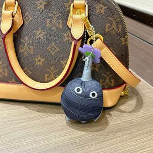 Porte-clés en peluche tricoté <span class=keywords><strong>Pikmin</strong></span>, poupée de dessin animé 8 cm, breloque de sac à dos, cadeau doux et moelleux - Product Image 2