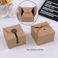Boîte cadeau minimaliste écologique en papier kraft jetable, petite, à bords festonnés, avec doublure en éponge, pour cosmétiques et bijoux