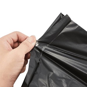 ถุงส่งของแบบกันน้ำสีดำหนาพิเศษ ถุงส่งของลายนูนสำหรับบรรจุภัณฑ์อีคอมเมิร์ซ ปรับแต่งโลโก้ได้ - Product Image 1