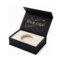 Boîte cadeau noire à rabat magnétique avec logo personnalisé, impression sur le couvercle intérieur et impression scintillante étoile dorée pour l'emballage de montres