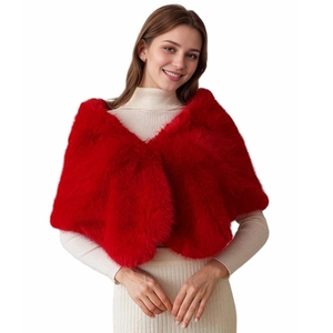 Châle de mariage élégant en fausse fourrure de renard pour femme, écharpe chaude et moelleuse pour l'hiver, idéal pour les fêtes et le Nouvel An - Product Image 4