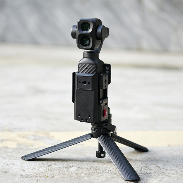 Aluminum Camera Cage for DJI Osmo Pocket 4 Pro/ 3 1/4" ARRI Locating Hole Cold Shoe Magnetic Quick Release Expansion Accessories