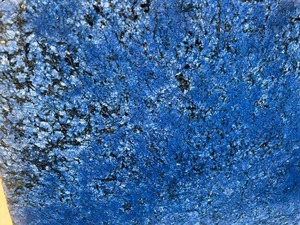 Dalle de marbre bleu de l'Alaska Pierre naturelle robuste pour revêtement de table Surface polie Forte résistance aux taches et aux rayures - Product Image 5