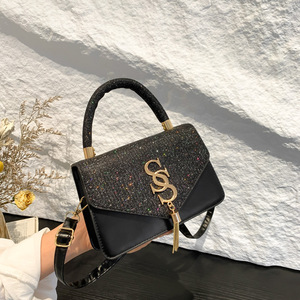 2026 Summer New Fashion Retro Stylish Lightweight Underarm Medium Square Single-Shoulder Crossbody Cover Solid Color PU - Product Image 3