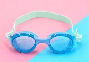 Gafas <span class=keywords><strong>de</strong></span> natación UV antivaho para niños Protección ocular <span class=keywords><strong>de</strong></span> natación <span class=keywords><strong>de</strong></span> silicona con <span class=keywords><strong>lentes</strong></span> <span class=keywords><strong>de</strong></span> PC para piscina al aire libre para niños - Product Image 2