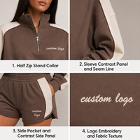 Conjunto de dos piezas al por mayor para mujer: Sudadera corta de algodón polar color moca con cremallera de cuarto y pantalones cortos casuales con paneles en contraste color marfil.
