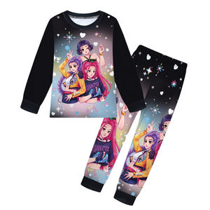 Op maat gemaakte nieuwe K-POP bedrukte 2-delige ademende & anti-pilling unisex kinder shirts met lange mouwen en lange broek, casual huispak - Product Image 5
