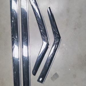 Déflecteurs de vitres pour Toyota Alphard 2023 – Pare-pluie de portière, pare-soleil latéral, déflecteur de vent - Product Image 2