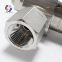 Régulateur de pression Entrée 3750 PSIG Sortie 1500 PSIG Ventilation avec ports de manomètre Cv 2 Acier inoxydable 316L Similaire à Tescom