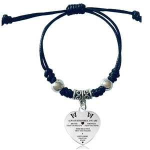 Pulsera Trenzada <span class=keywords><strong>de</strong></span> Acero Inoxidable B92T, Resistente al Agua, con Dije <span class=keywords><strong>de</strong></span> Corazón, para Regalos Familiares <span class=keywords><strong>y</strong></span> <span class=keywords><strong>de</strong></span> <span class=keywords><strong>Amistad</strong></span> - Product Image 3