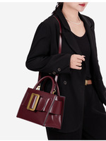 Tas Selempang Bahu Gaya Korea Terbaru 2026, Modis, Elegan, Serbaguna, Sederhana, dengan Sabuk Fashion, Gesper Aluminium PU, Bentuk Kotak Kecil