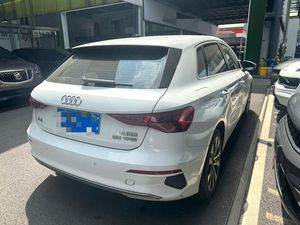 <span class=keywords><strong>Audi</strong></span> <span class=keywords><strong>A3</strong></span> 2023 d'occasion, conduite à gauche, turbo, automatique, essence, hayon, sièges en cuir, caméra de recul, pour l'exportation - Product Image 4