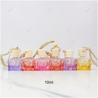 Grandes soldes Vente en gros Bouteilles de diffuseur de parfum assainisseur d'air pour voiture multi-modèles pour accessoires d'intérieur de voiture