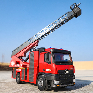 <span class=keywords><strong>Camion</strong></span> de pompiers télécommandé Huina 1561 1/14, modèle <span class=keywords><strong>2022</strong></span>, avec échelle et jet d'eau, 22 fonctions. - Product Image 2