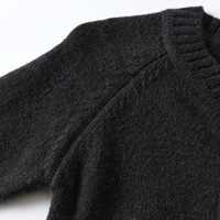 Combinaison en tricot pour bébé nouveau-né 100% coton, gris foncé uni, col en V, boutonnée, manches longues, tenue décontractée confortable pour bébé