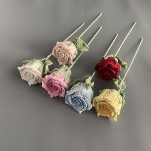 Rosa Tejida a Mano, Flor Artificial Eterna, Rosa de Crochet para Regalo de Festival - Product Image 3