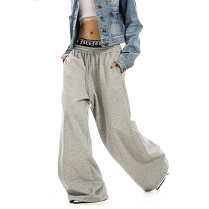 Pantalon de survêtement personnalisé pour <span class=keywords><strong>femme</strong></span>, <span class=keywords><strong>gris</strong></span> uni, double ceinture, en mélange de coton molletonné, coupe large et ample - Product Image 2