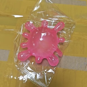 La pelota antiestrés tiene forma de salpicadura de agua, un aspecto divertido y adorable, es pequeña, tiene un rebote lento, es suave y - Product Image 6