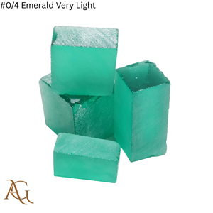 Nano Lab Grown Rough # 0/4 Émeraude, couleur vert bleu très clair, pierre précieuse synthétique, taillée, simulée, créée en laboratoire, Nanosital - Product Image 1