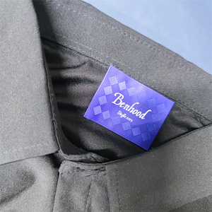 Étiquettes tissées d'accessoires de vêtements de logo de marque personnalisée de haute qualité pour les étiquettes de vêtements de chemise - Product Image 2