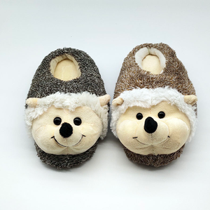 Zapatillas de felpa de piel de <span class=keywords><strong>erizo</strong></span> zapatos hombres mujeres zapatillas de invierno Zapatillas de casa personalizadas niños interior - Product Image 1