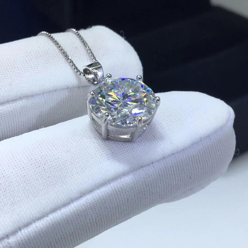 Six-claw necklace[KWhite]