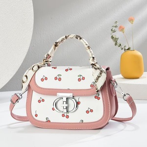 Nuevo bolso elegante con diseño de patchwork, bolso de hombro versátil. - Product Image 5