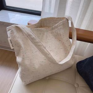 Sac de transport en toile de coton style cowboy – Sac à bandoulière petit format, couleur unie, motif artistique sérigraphié, recyclable - Product Image 4